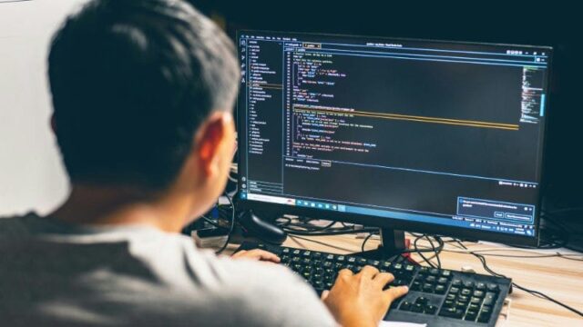C++とUnity C#はどちらがゲーム開発に最適？選び方のポイントを解説！ | Unity入門の森 ゲームの作り方